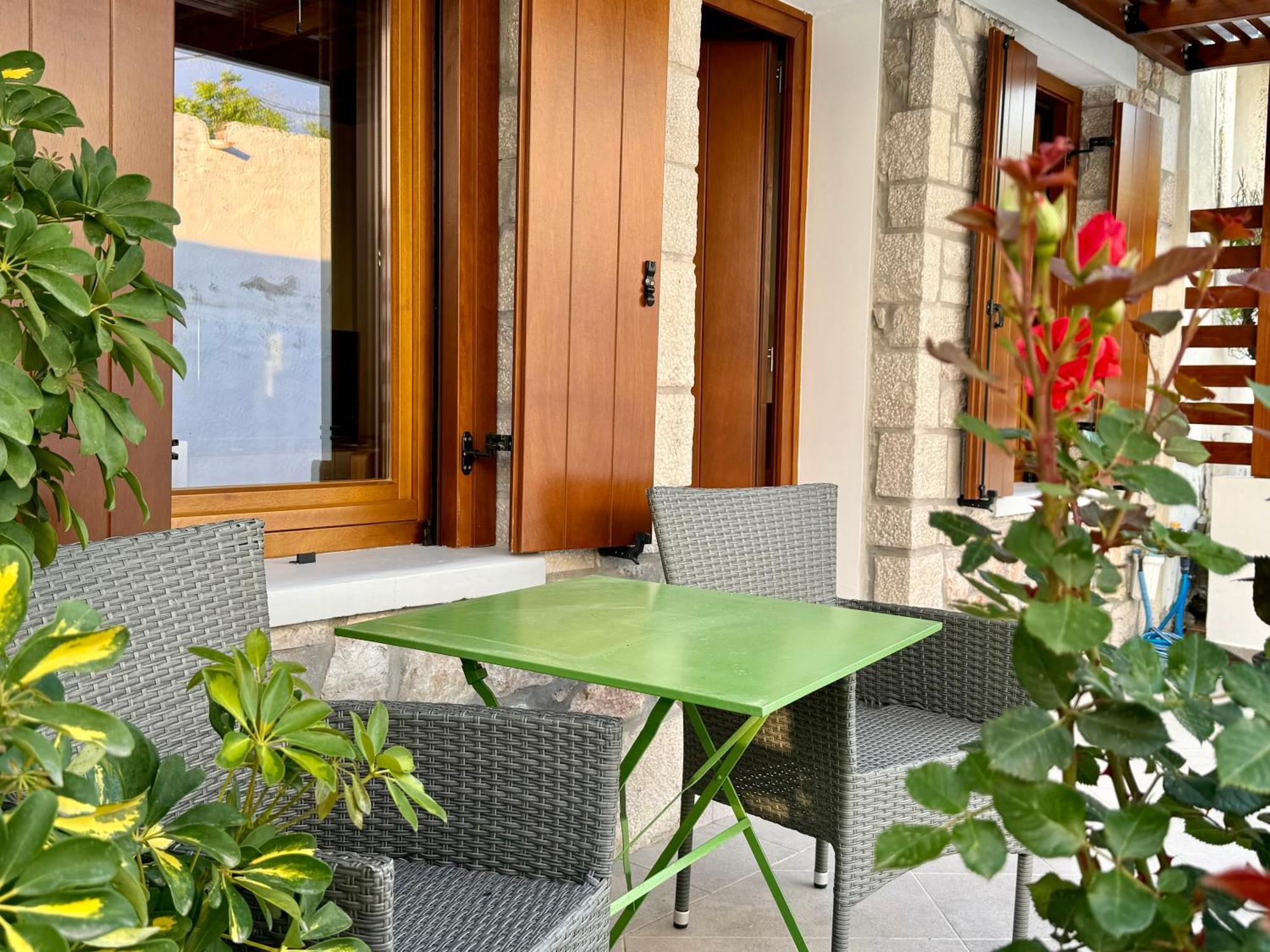 Greenview Maisonnette Apollona 外观 照片